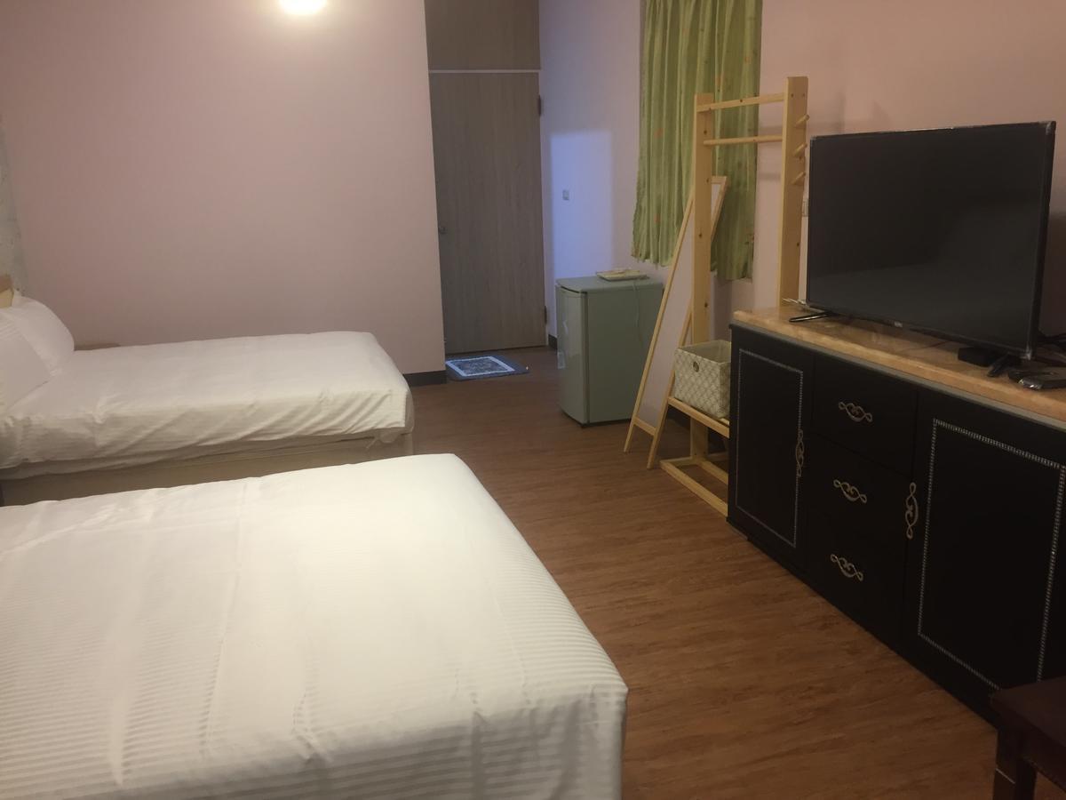 فندق Traveler Station كاوشيونغ المظهر الخارجي الصورة